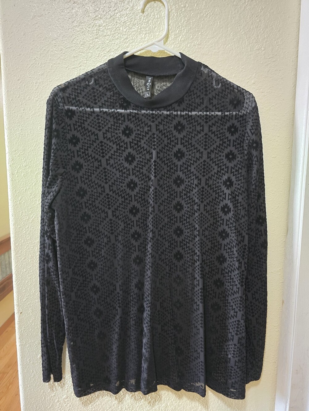 2 Fly Mesh Black Long Sleeve Velvet Patterned Top